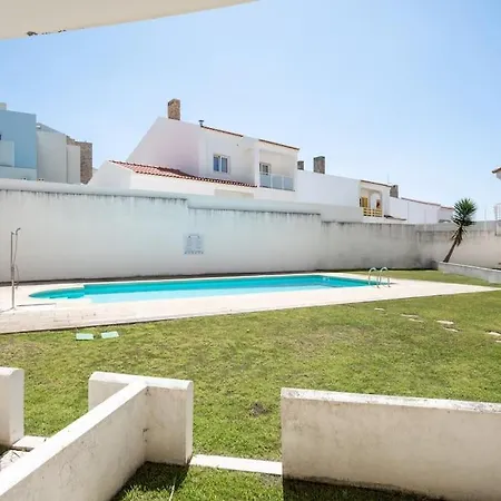 The Flat * Ericeira